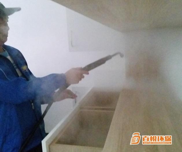 板材的異味從哪來？是不是等于甲醛超標？